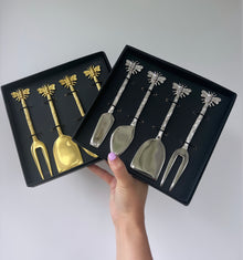  Bee Cheese Knife set